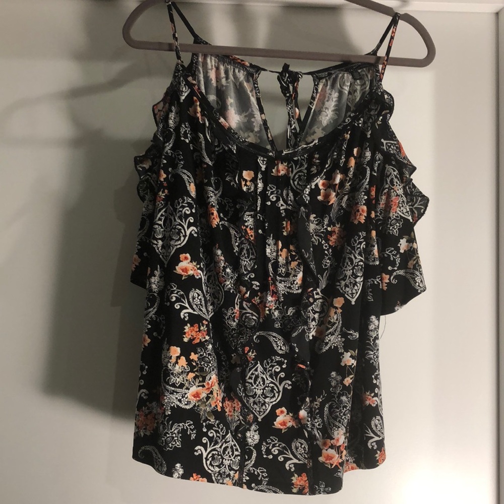 Cold shoulder top